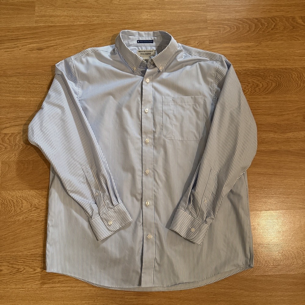 Duluth Trading Shirt Mens Large Relaxed Fit Blue/White WrinkleFighter Magna Tech